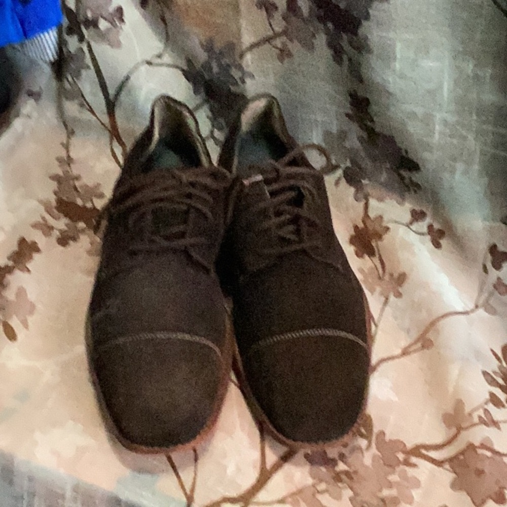 STACY ADAMS Suede Shoe